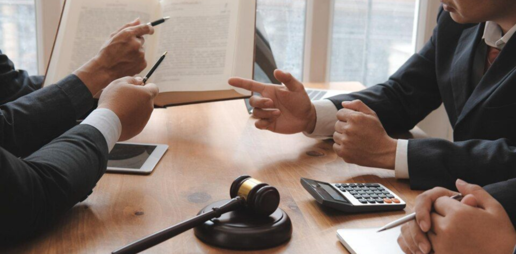 Making-Informed-Decisions-with-Legal-Support.
